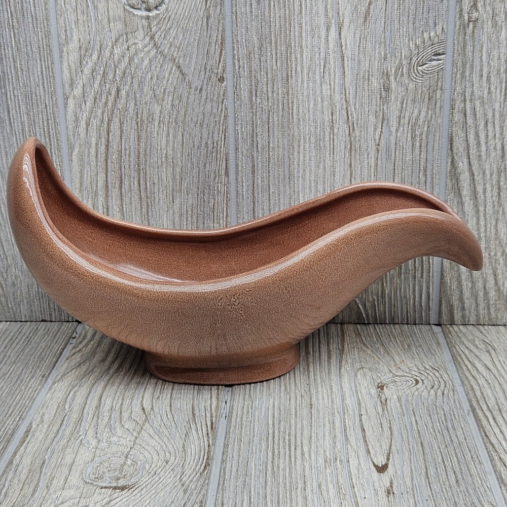 Red Wing USA 1582 Mid Century Modern Asymmetrical Wave Planter Copper Speckle